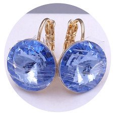 Сережки XР. Позолота 18К. Камені: Swarovski блакитного кольору. Довжина: 18 мм. Ширина: 14 мм.