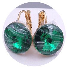 Сережки XР. Позолота 18К. Камені: Swarovski зеленого кольору. Довжина: 18 мм. Ширина: 14 мм.