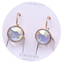 Сережки XР. Позолота 18К. Камені: Swarovski бензинового кольору. Довжина: 16 мм. Ширина: 10 мм.