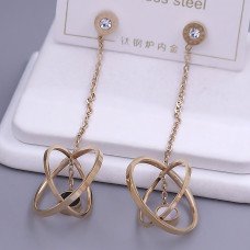 Сережки-гвоздики Stainless Steel. Сталь. Під золото КО. Камені білого кольору. Довжина: 70 мм. Ширина: 21 мм.
