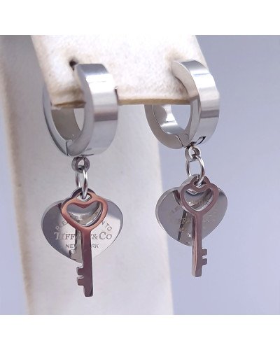 Сережки Stainless Steel. Сталь. Під срібло. Довжина: 31 мм. Ширина: 13 мм.