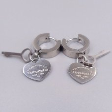 Сережки Stainless Steel. Сталь. Під срібло. Довжина: 31 мм. Ширина: 13 мм.