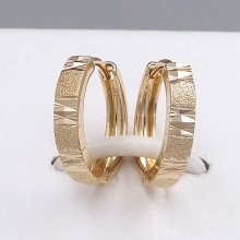 Сережки ХР. Мед. золото 18К. Діаметр: 15 мм. Ширина: 3 мм