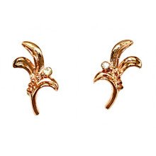  Сережки бульт з англійською застібкою. Висота сережки 2.5 см ширина 15 мм. 