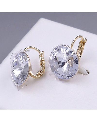 Сережки XР зі Swarovski білого кольору. Мед. золото 18К. Довжина: 18 мм. Ширина: 14 мм.