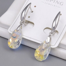 Сережки XР зі Swarovski бензинового кольору. Мед. срібло. Довжина: 39 мм. Ширина: 9 мм.
