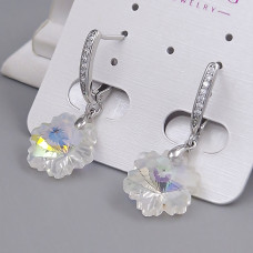 Сережки XР зі Swarovski бензинового кольору. Мед. срібло. Довжина: 36 мм. Ширина: 13 мм.